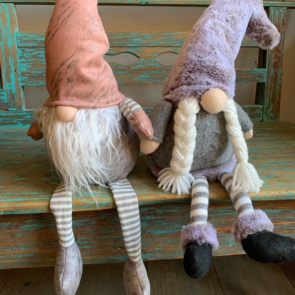 Gnome Shelf Sitters Pair Grays/White/Mauve Plush Decor 11” - Picture 2 of 7